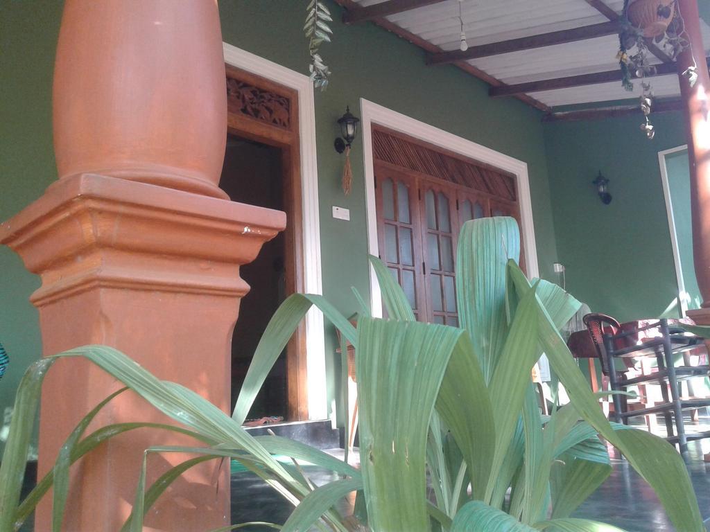 Green Bamboo House Сигирия Экстерьер фото